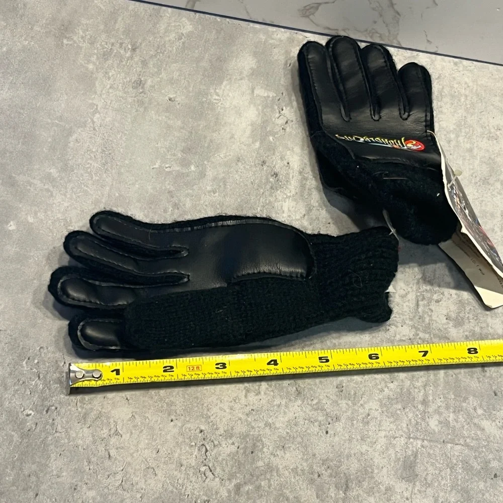 1985 Thundercats vintage boys gloves for 4-7yrs original tags collectible